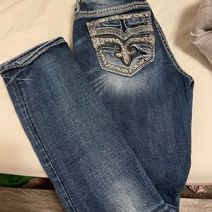 Women’s size 28 rock revival jeans